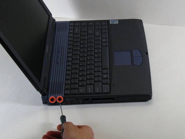 Sony Vaio PCG-F360 Hard Drive Replacement: step 5, image 1 of 3