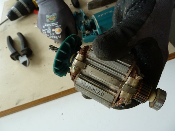 Power Drill: step 10, image 3 of 3