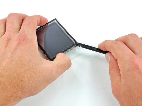 Nintendo 3DS Lower LCD Replacement: step 27, image 2 of 2