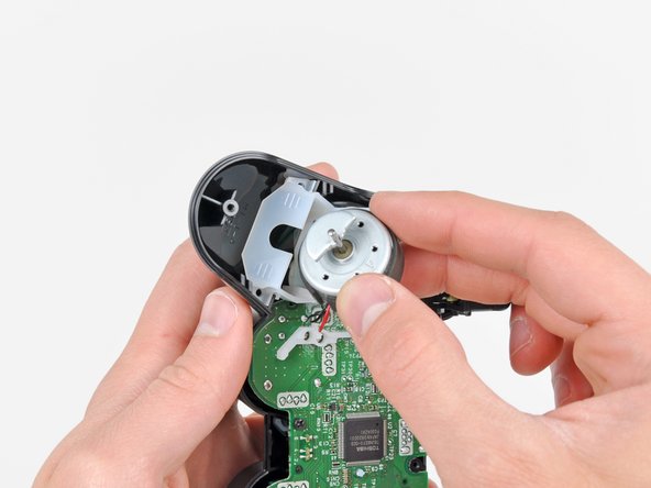 DualShock 3 Vibration Motors Replacement: step 6, image 2 of 2