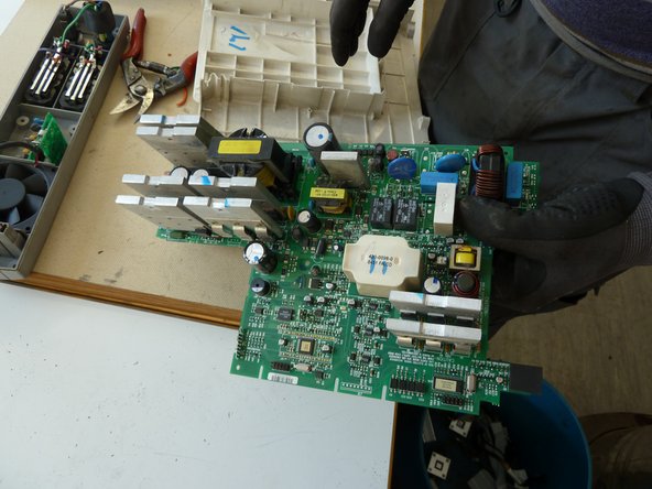 UPS (Uninterrupted Power Supply): step 7, image 2 of 2