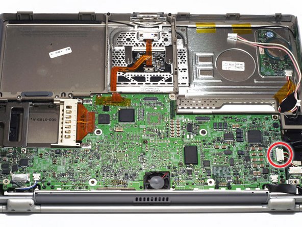 PowerBook G4 Titanium DVI PC Card Cage Replacement: step 18, image 1 of 1