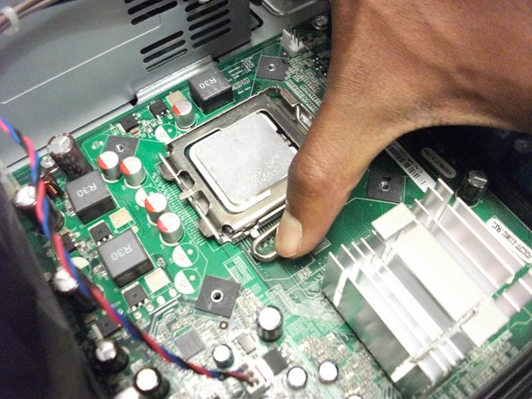 Removing Dell Inspiron 530 Processor: step 7, image 1 of 1