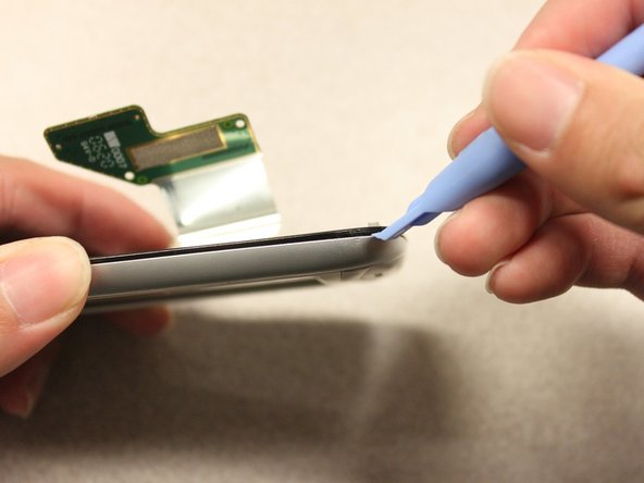 HTC Wizard 200 LCD Screen Replacement: step 15, image 1 of 2