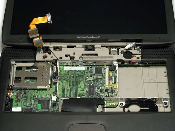 PowerBook G3 Lombard Display Replacement: step 26, image 1 of 1