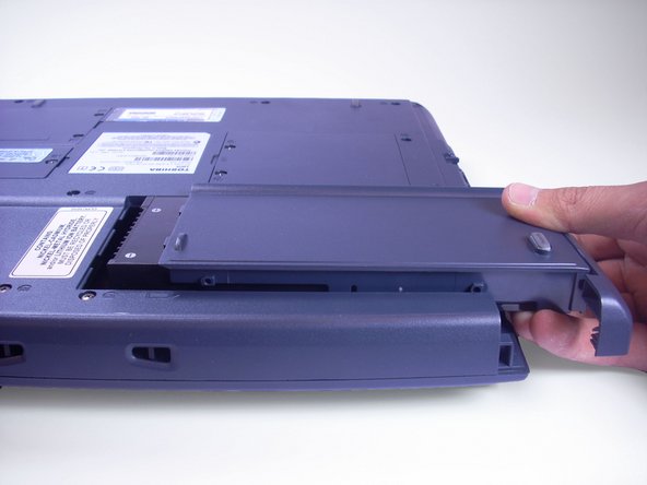 Toshiba Satellite 1805-S177 Battery Replacement: step 3, image 1 of 1