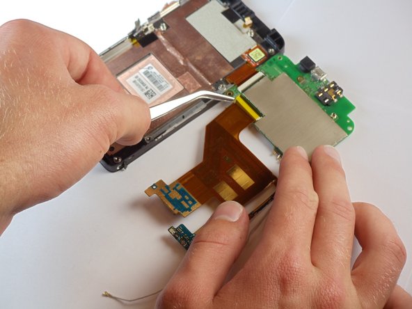 HTC HD2 Screen Replacement: step 20, image 3 of 3