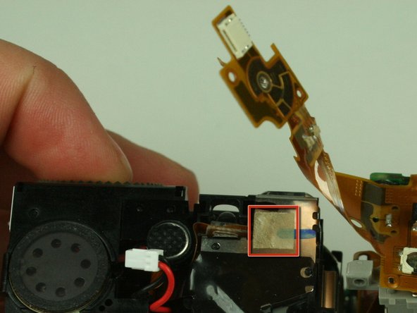 Canon PowerShot S400 Battery Replacement: step 18, image 1 of 1