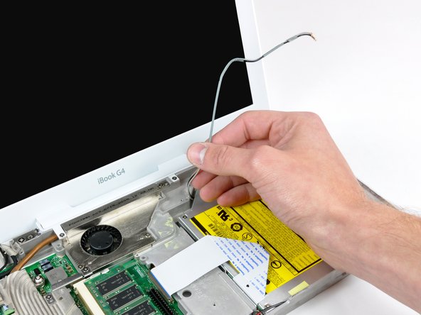 iBook G4 14" 1.42 GHz Display Replacement: step 37, image 1 of 1