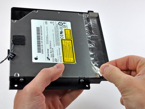 iMac Intel 21.5" EMC 2389 Optical Drive Replacement: step 14, image 2 of 2