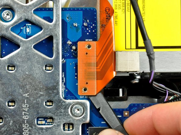 iMac Intel 20" EMC 2105 and 2118 Optical Drive Fan Replacement: step 31, image 1 of 1