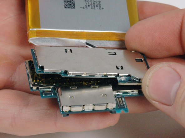 iPhone 1st Generation Communications Board Replacement: step 28, image 1 of 1