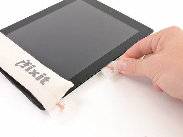 iPad 2 GSM Front Facing Camera Replacement: step 15, image 1 of 2