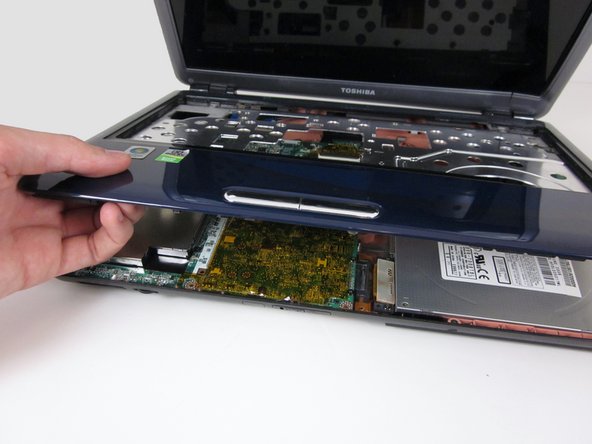 Toshiba Satellite M305D-S4829 Fan Replacement: step 19, image 1 of 1