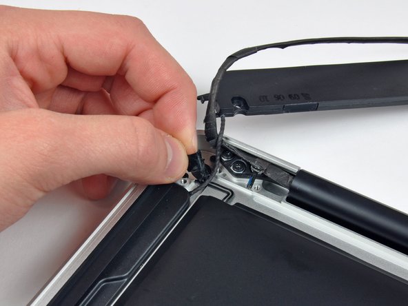 MacBook Pro 13" Unibody Mid 2010 Upper Case Replacement: step 27, image 1 of 1