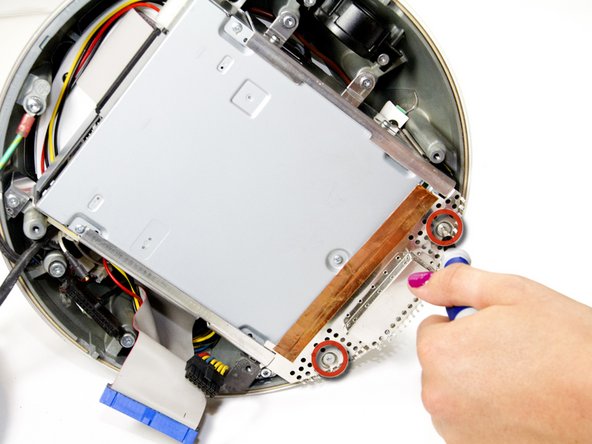 iMac G4 15" 700 MHz EMC 1873 Optical Drive Replacement: step 9, image 1 of 2