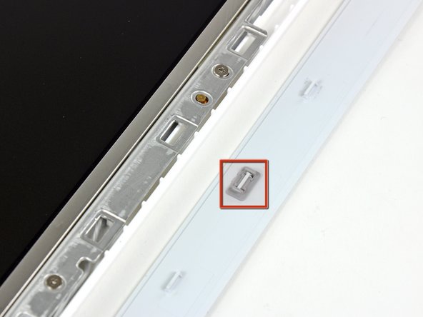 MacBook Core 2 Duo Clutch Cover Replacement: step 40, image 1 of 2