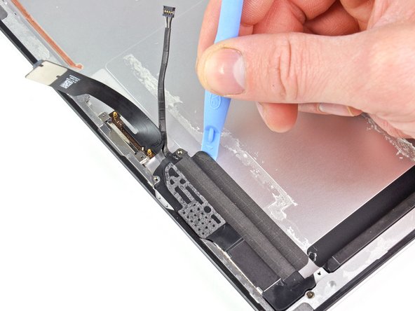 iPad 2 GSM Speaker Assembly Replacement: step 62, image 1 of 1