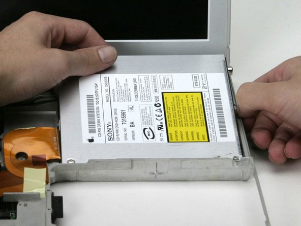 iBook G3 14" Optical Drive Replacement: step 38, image 1 of 1