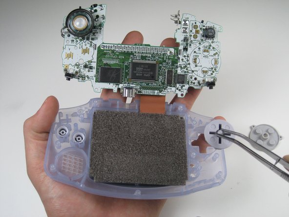 Game Boy Advance Speakers Replacement: step 7, image 2 of 3