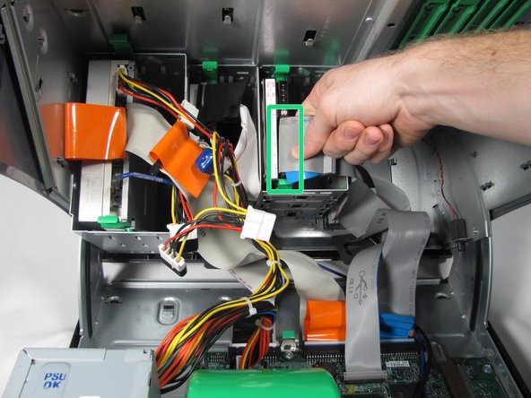 Dell OptiPlex GX260 Hard Drive Replacement: step 2, image 3 of 3