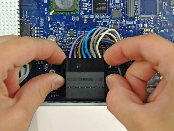 iMac G5 20" Model A1145 CPU Fan Replacement: step 28, image 1 of 2