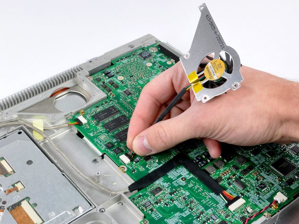 iBook G4 14" 1.42 GHz Fan Replacement: step 17, image 1 of 1