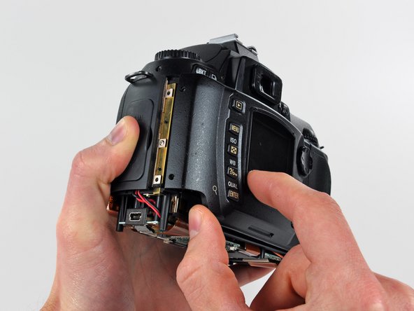 Nikon D70 LCD Assembly Replacement: step 8, image 2 of 2