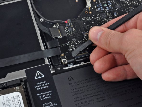 MacBook Pro 13" Unibody Mid 2009 Upper Case Replacement: step 11, image 3 of 3