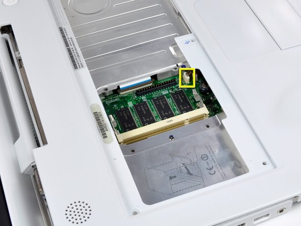 iBook G4 14" 1.42 GHz RJ-11 Board Replacement: step 26, image 1 of 1