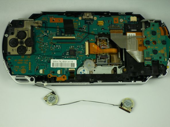 PSP 1000 Speakers Replacement: step 16, image 3 of 3
