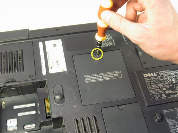 Dell Inspiron 9100 Memory Replacement: step 3, image 1 of 2