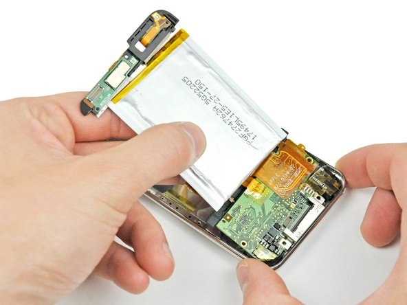 iPod Touch 2nd Generation Rear Panel Replacement: step 30, image 1 of 2