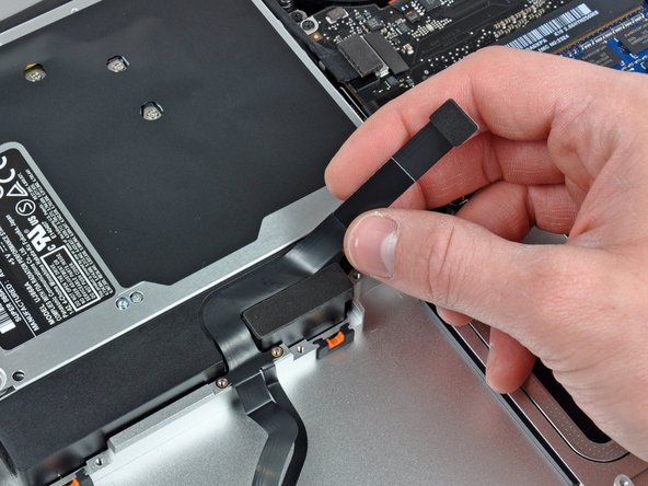 MacBook Pro 15" Unibody Mid 2009 Hard Drive Cable Replacement: step 13, image 1 of 2