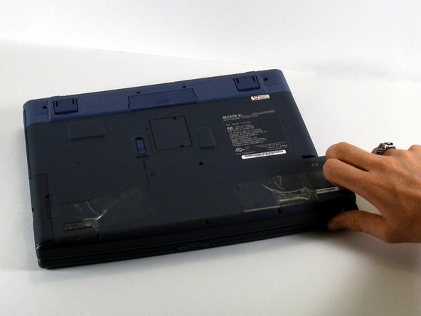 Sony Vaio PCG-F360 Hard Drive Replacement: step 3, image 1 of 1