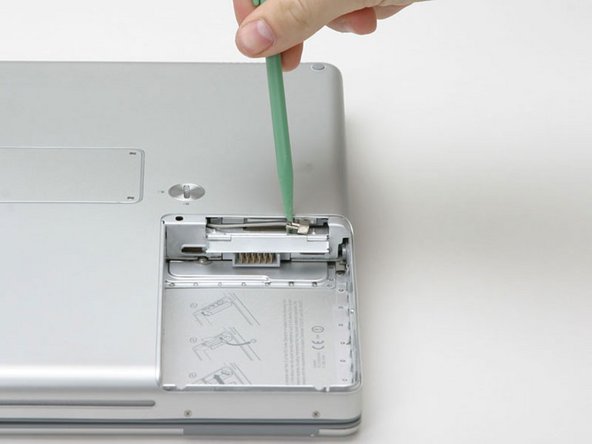 PowerBook G4 Aluminum 12" 1-1.5 GHz Antenna Board and Cables Replacement: step 5, image 1 of 1