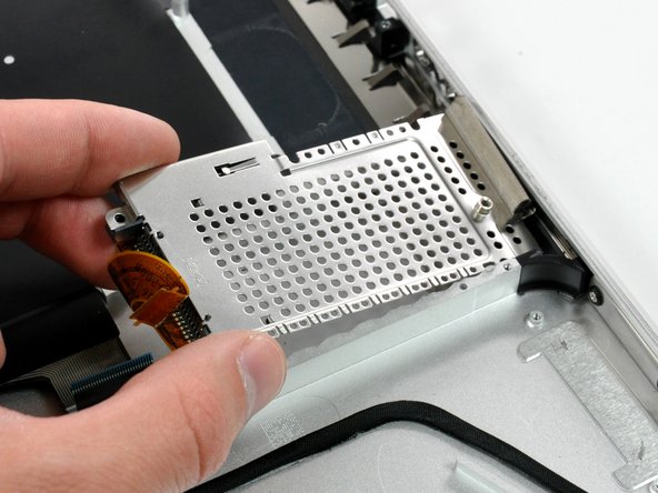 MacBook Pro 15" Unibody Late 2008 and Early 2009 Upper Case Replacement: step 31, image 2 of 2