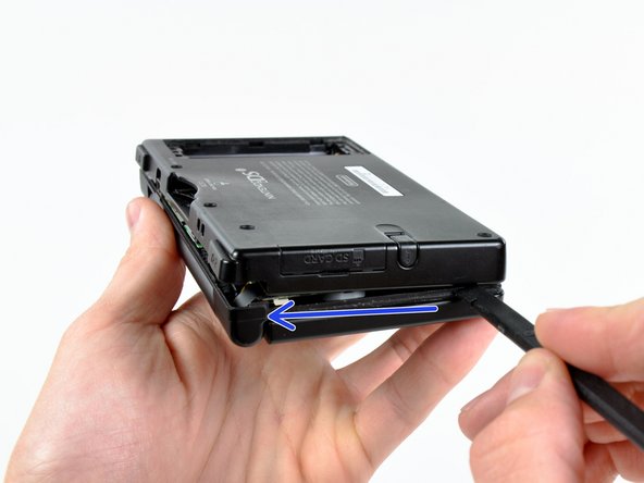 Nintendo DSi Lower Case Assembly Replacement: step 5, image 3 of 3