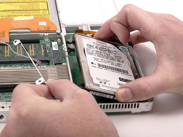 iBook G4 12" 800 MHz-1.2 GHz Heat Sink Replacement: step 41, image 1 of 1