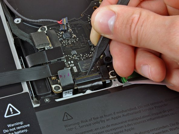 MacBook Pro 13" Unibody Mid 2009 Microphone Replacement: step 12, image 2 of 3