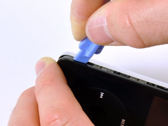 iPod 5th Generation (Video) Framework Replacement: step 4, image 1 of 3
