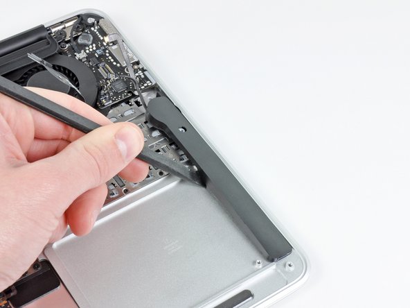 MacBook Air 11" Late 2010 Microphone Replacement: step 10, image 1 of 2