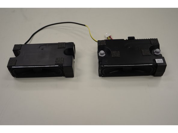 Samsung UE32H6470SSXZG TV set, Removal of Speakers: step 4, image 2 of 2