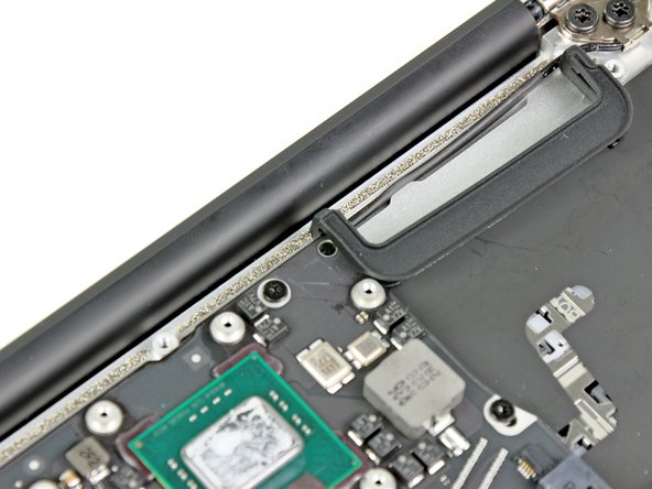 MacBook Air 13" Late 2010 Heat Sink Replacement: step 20, image 2 of 2