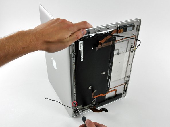 MacBook Air Models A1237 and A1304 Upper Case Replacement: step 32, image 1 of 1