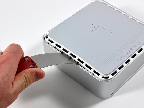 Mac mini Model A1283 Antennas Replacement: step 3, image 1 of 1