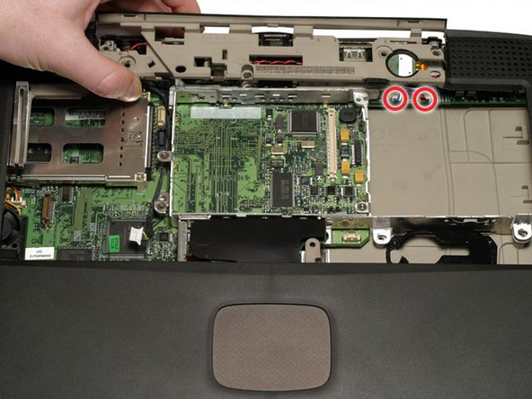 PowerBook G3 Lombard PC Card Cage Replacement: step 36, image 1 of 1