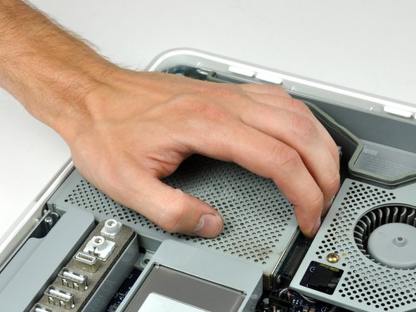 iMac G5 17" Model A1058 Optical Drive Replacement: step 4, image 1 of 3