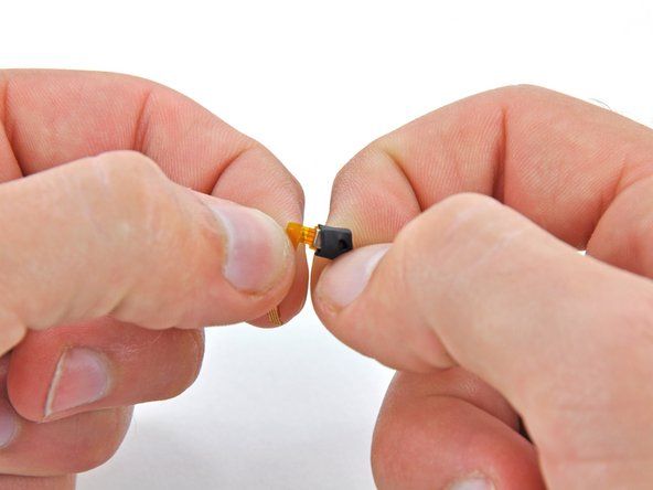 Nintendo 3DS Microphone Replacement: step 8, image 2 of 2