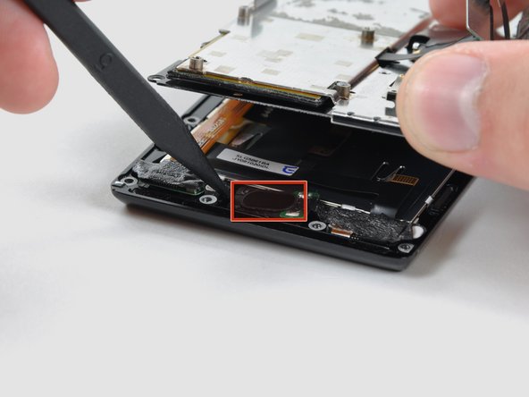 Motorola Droid LCD Replacement: step 28, image 1 of 2